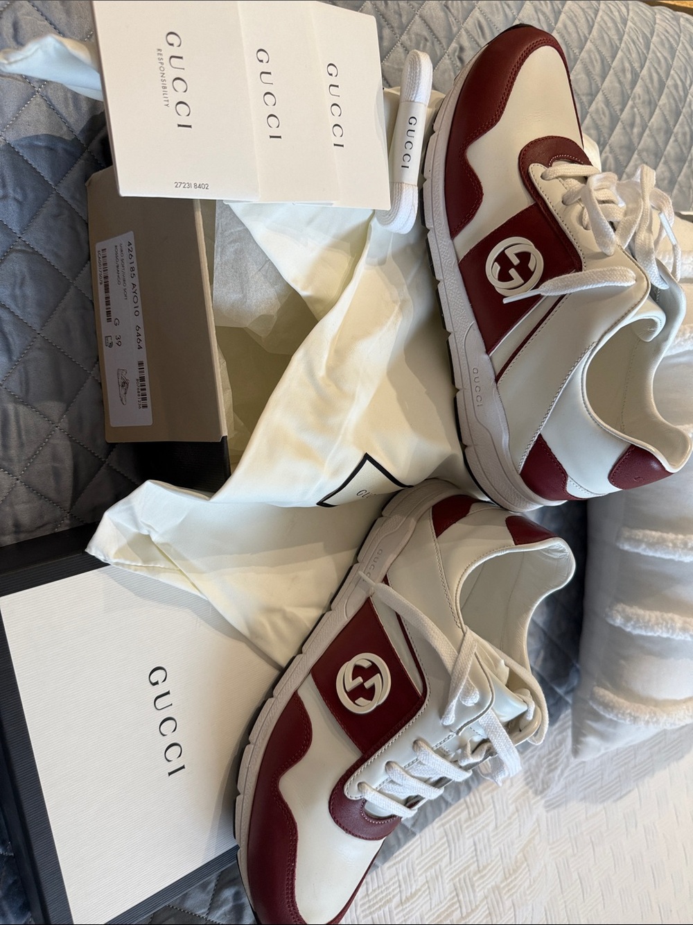 Authentic Gucci White & Burgundy Leather Runner Sneakers